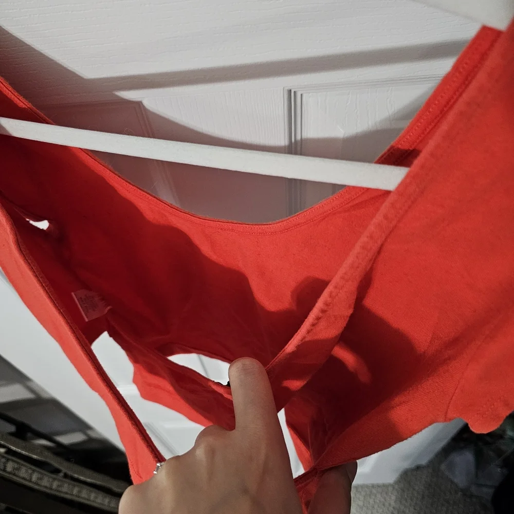 Charlotte Russe Tee Shirt Crop Top - Size M - Picture 6 of 10